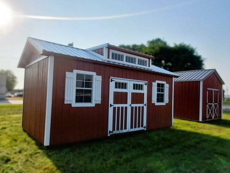 10x20 Red Villa Front